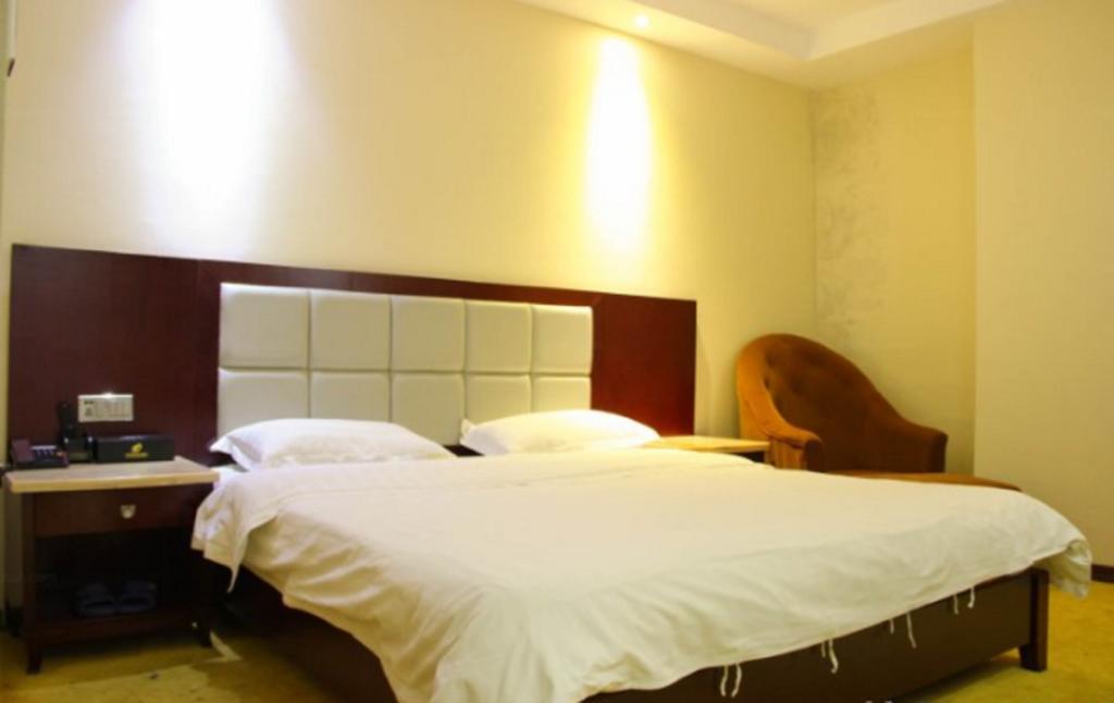 Lu Jiang Tian Yue Hotel Гуанджоу Екстериор снимка